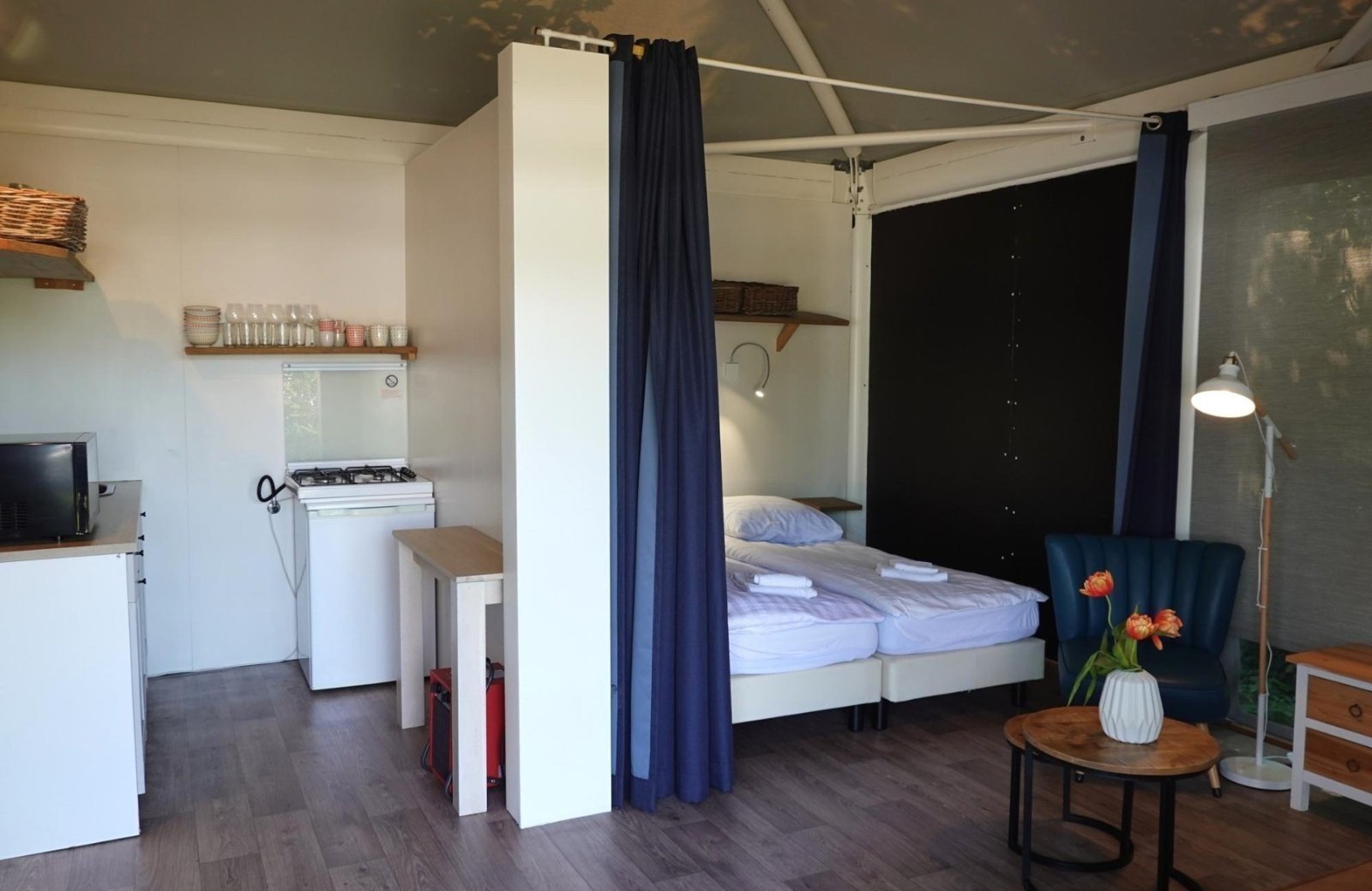 Inrichting safaritent strand49